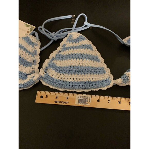 Chelsea And Violet Size XL Swim Top Crochet Blue White Lined Padded NWT - Picture 5 of 6
